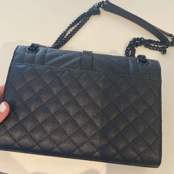 Saint Laurent - Picture 5 of 8